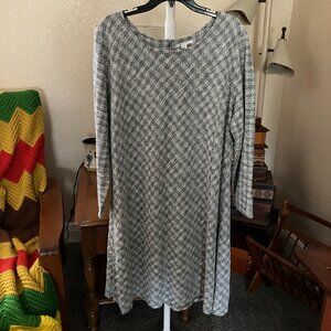 Women’s Plus Size 22/24W Cato Retro Style Metallic Thread Shift Dress ¾ Sleeves